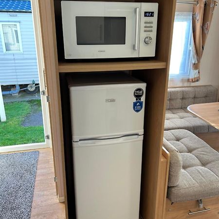 Phoenix Caravan Hire, Trecco Bay Porthcawl Exterior foto